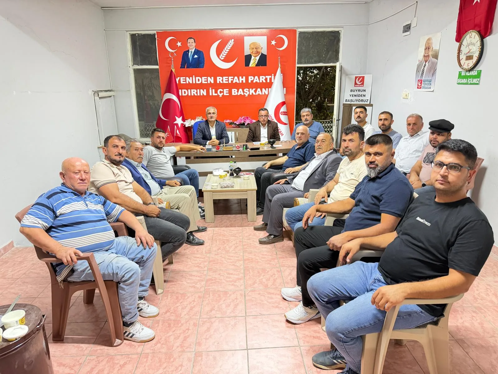 Yeniden Refah Andırın İlçe Teşkilatı’nda istişare toplantısı gerçekleştirildi.