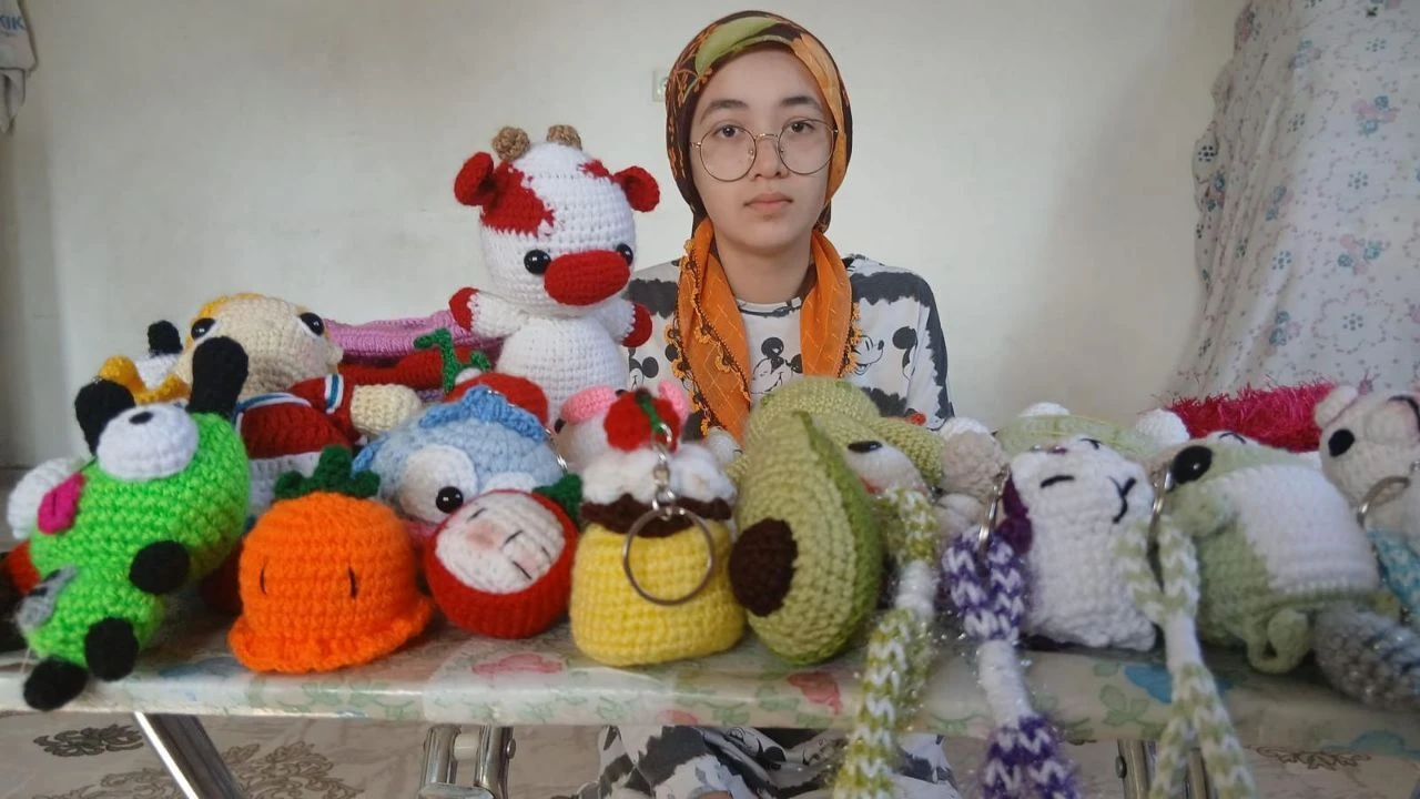 Kahramanmaraş’ın Afşin ilçesinde 14 yaşındaki lise öğrencisi Zeynep Kılınç, diyaliz