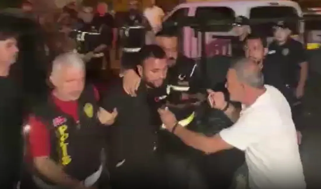 Ayşegül’ün Cinayet Şüphelileri Adliyeye Sevk Edildi Osmaniye'de kayıp olarak aranan Ayşegül Yaşar'ın (54) öldürülmesiyle ilgili soruşturmada