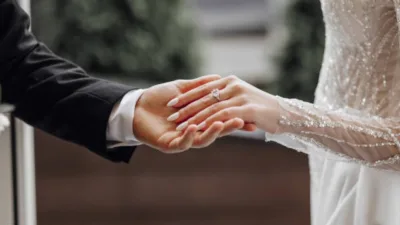 Evlilik hazırlığı yapan gençlerin düğün ve ev kurma masraflarını azaltmaya