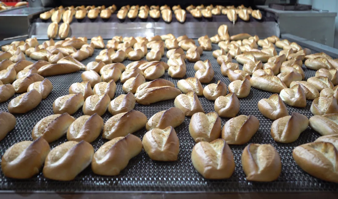 Büyükşehir Belediyesi, Halk Ekmek Fabrikası’nda günlük 75 binden fazla ekmek