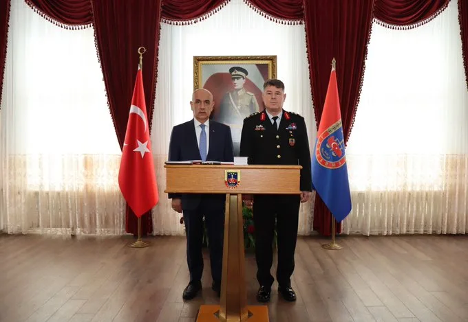 Ak parti heyetinden andırınlı komutana ziyaret