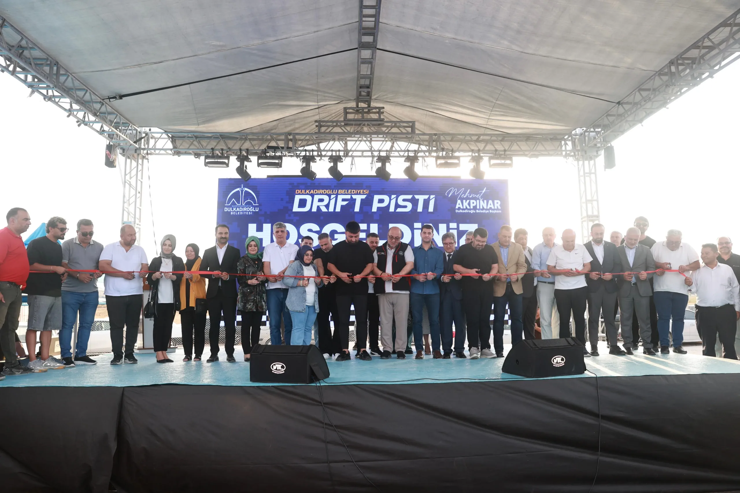 Kahramanmaraş'ta drift pisti açıldı Kahramanmaraş'ta drift pisti açıldı