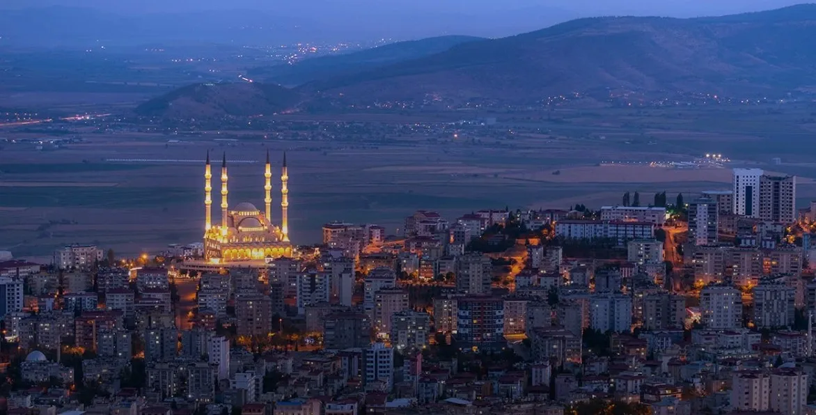 Kahramanmaraş’ta konut piyasasında fiyat artışı devam ediyor. Deprem sonrası yeniden