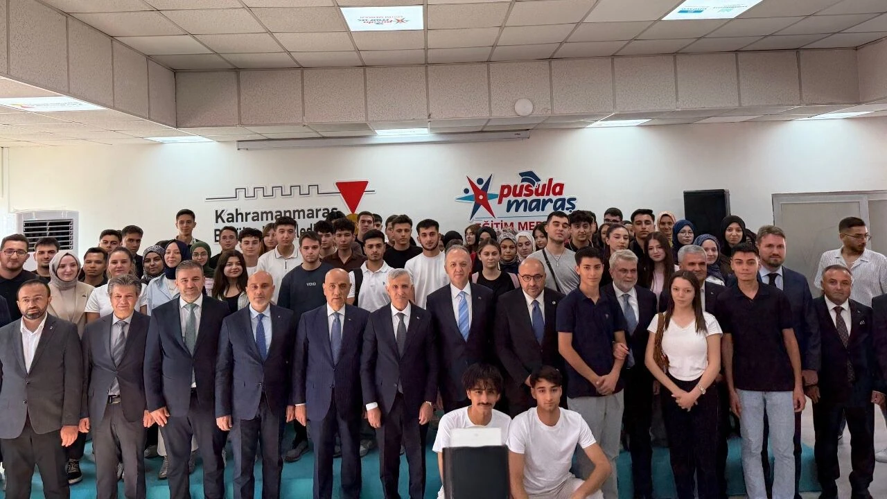 Kahramanmaraş’ta eğitime dev yatırım: 7/24 açık pusula maraş hizmette! Kahramanmaraş’ta eğitime dev yatırım: 7/24 açık pusula maraş hizmette!