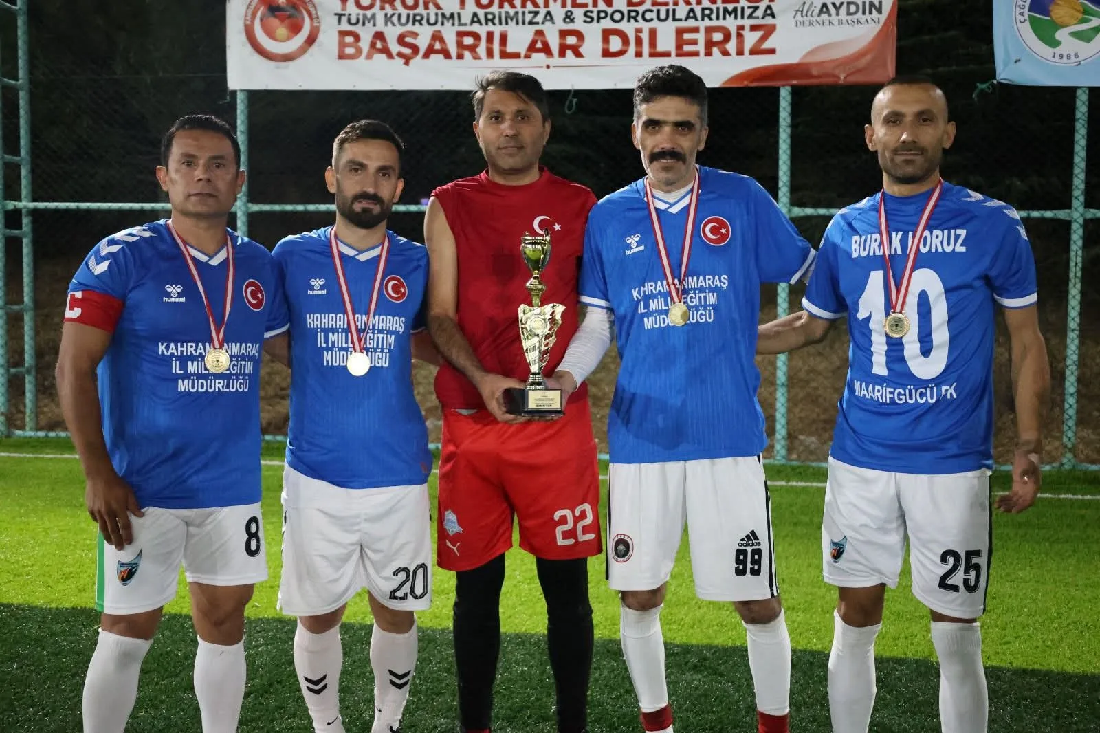 Kalede geçit vermedi, kupayı takımına kazandırdı! Kalede geçit vermedi, kupayı takımına kazandırdı!