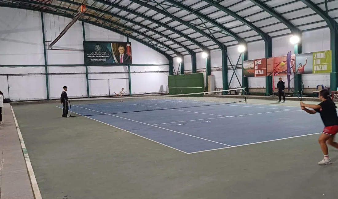 Kahramanmaraş’ta 14-30 Eylül tarihleri arasında düzenlenen Tenis İl Şampiyonası, final