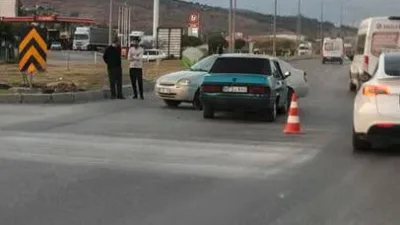 Çakallı Kavşağı ilerisindeki Bpet akaryakıt istasyonu kavşağında meydana gelen trafik