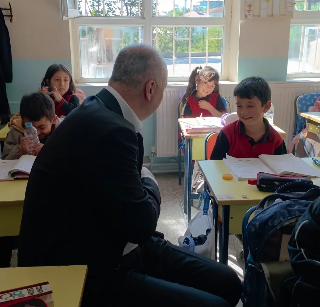 Başkan gökşen sözünü tuttu: andırın’da minik kalpler mutlu!