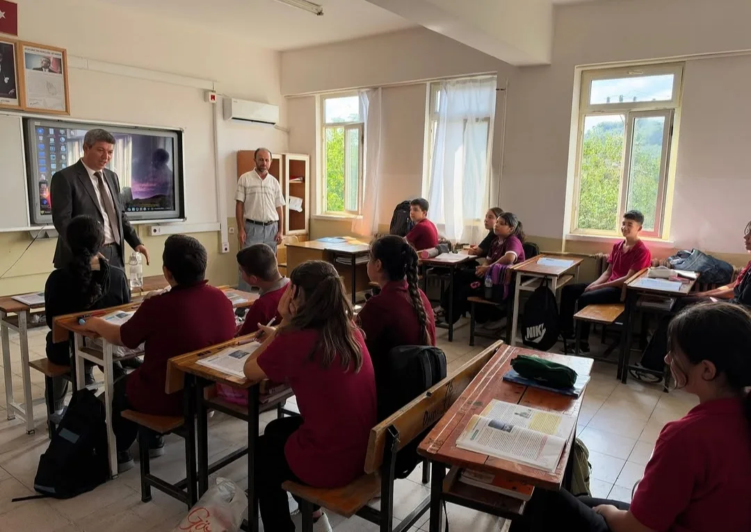 Andırın i̇lçe milli eğitim müdürü türkmen yeşilova’da!