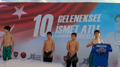 Andırın Gençlik Spor Kulübü’nün minik pehlivanı Ahmet Eren Kılavuz, Adana’da