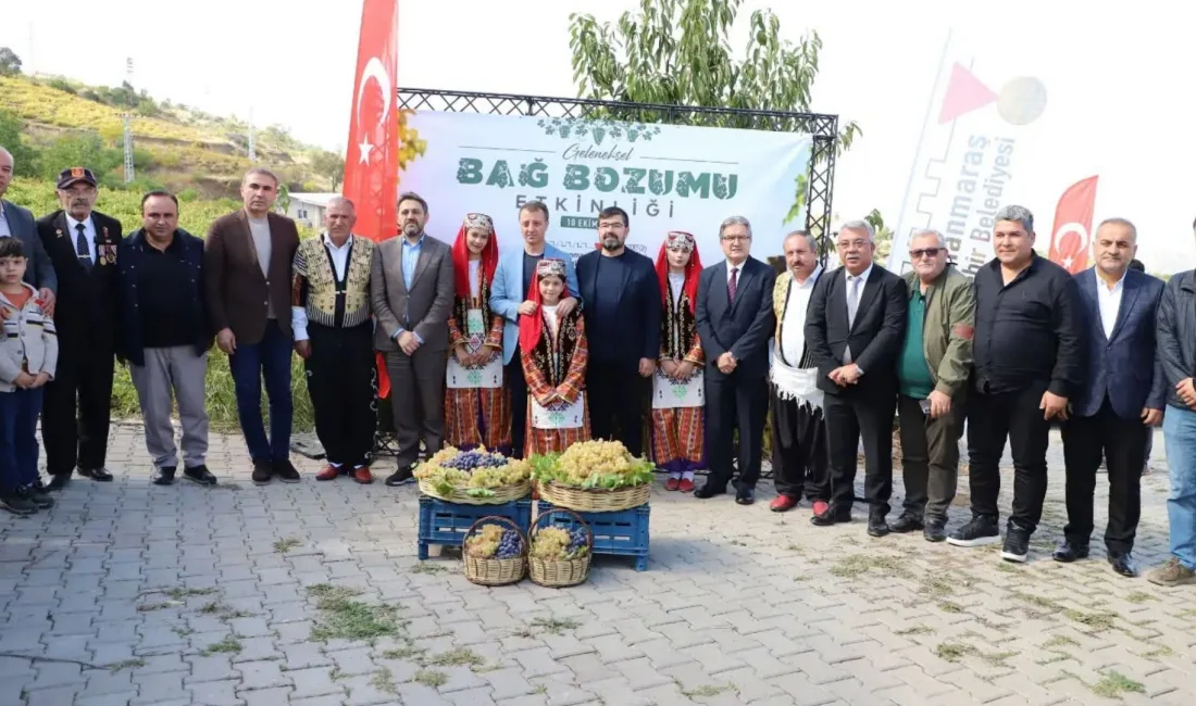 Kahramanmaraş Bertiz’de düzenlenen "Geleneksel Bağ Bozumu Etkinliği"nde protokol üyeleri ve