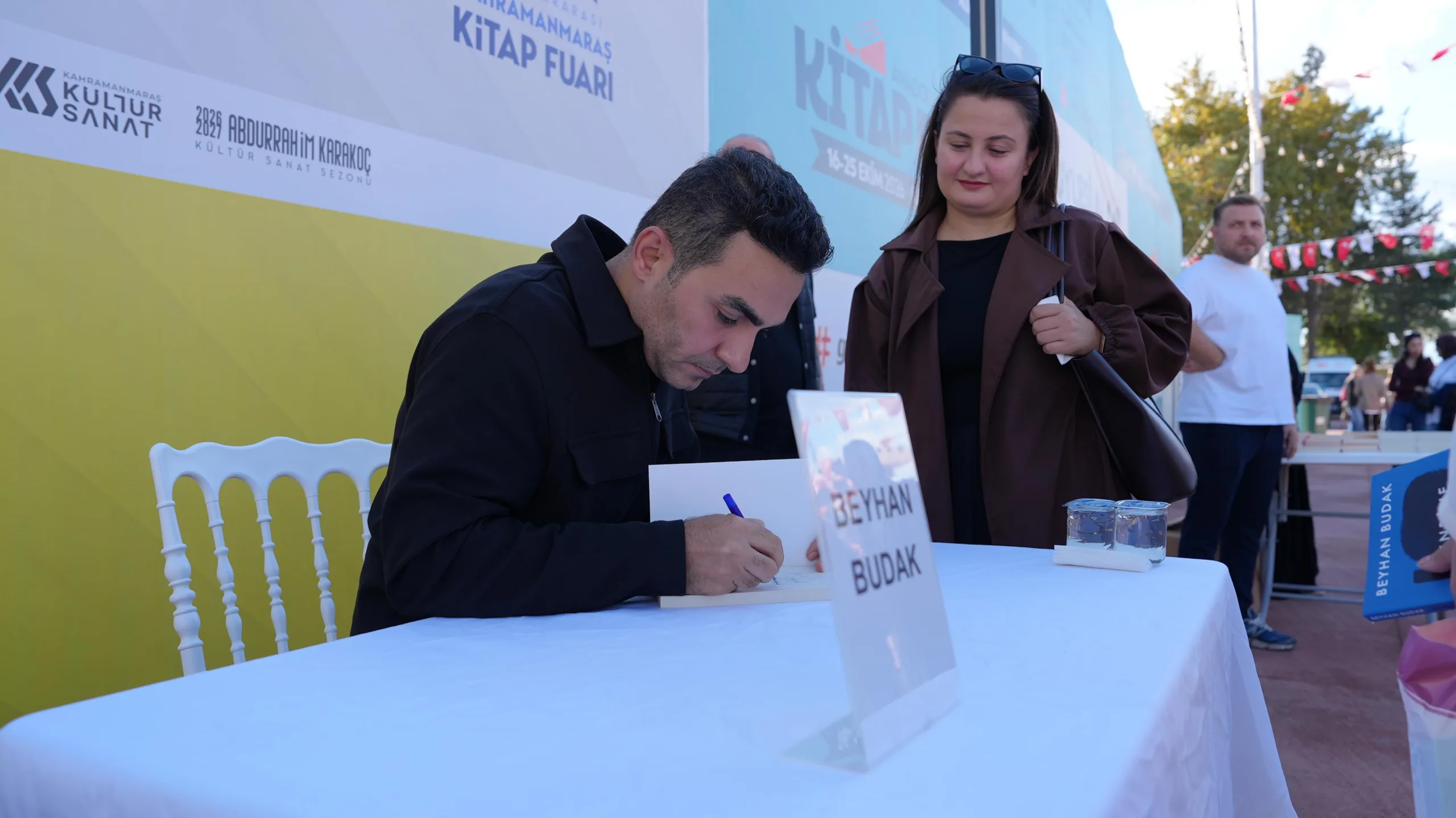 Beyhan budak’tan kitap fuarı’nda ebeveynlere önemli uyarılar!
