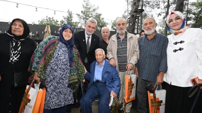 Kahramanmaraş Büyükşehir Belediye Başkanı Fırat Görgel, 1 Ekim Dünya Yaşlılar