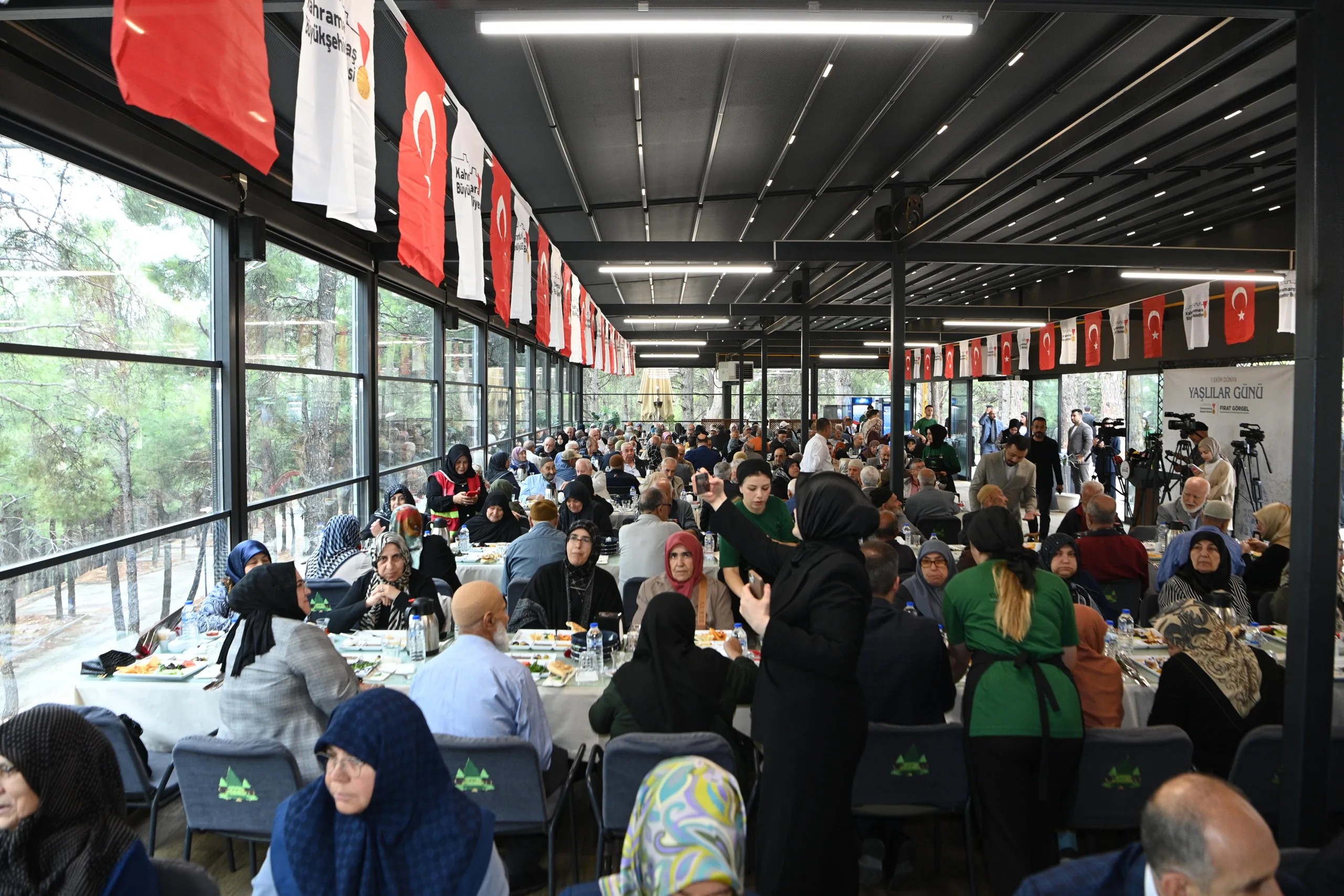 Büyükşehir’den ulu çınarlara anlamlı buluşma!