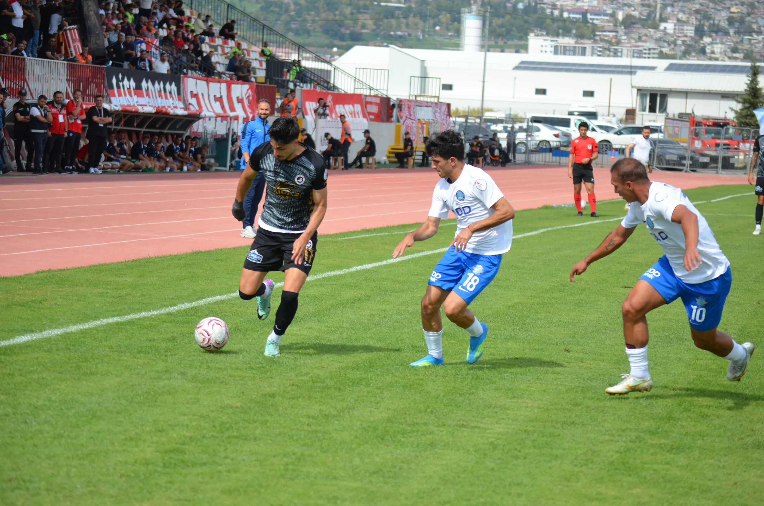İstiklalspor demir kırdı!