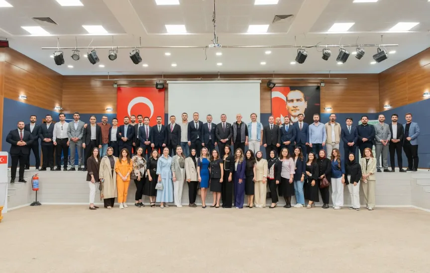 Kahramanmaraş Barosu’nun 39. Olağan Genel Kurulu’nda yapılan seçimde mevcut başkan