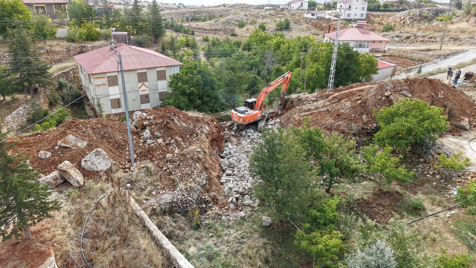 Büyükşehir’den keklikoluk’a modern menfez yatırımı!