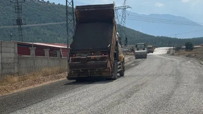 Mezralara bağlantı ve alternatif güzergâh sağlayan 4,5 kilometrelik yolda ikinci