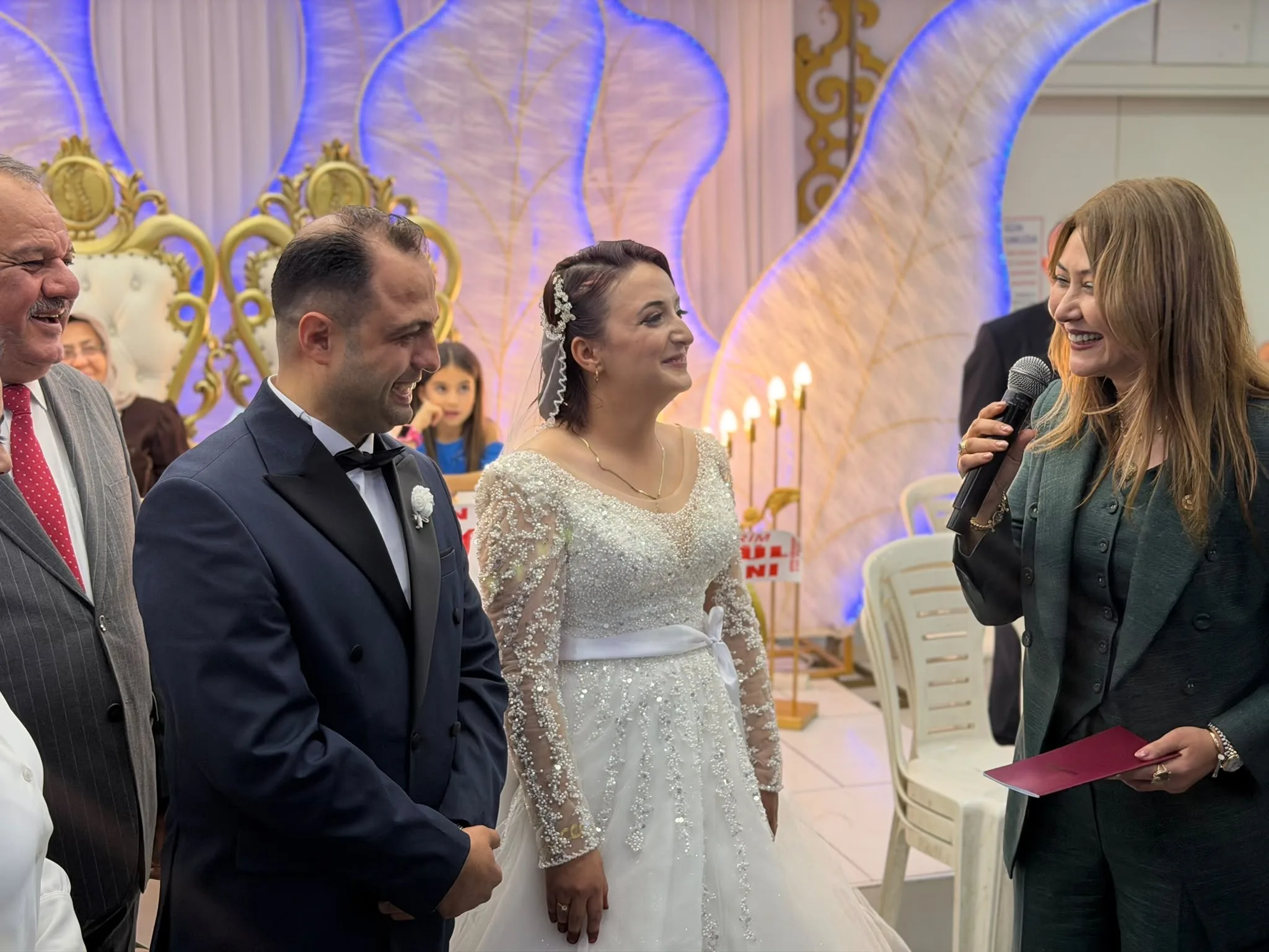 Milletvekili Karakoç Gazetecilerin Düğününe Katıldı