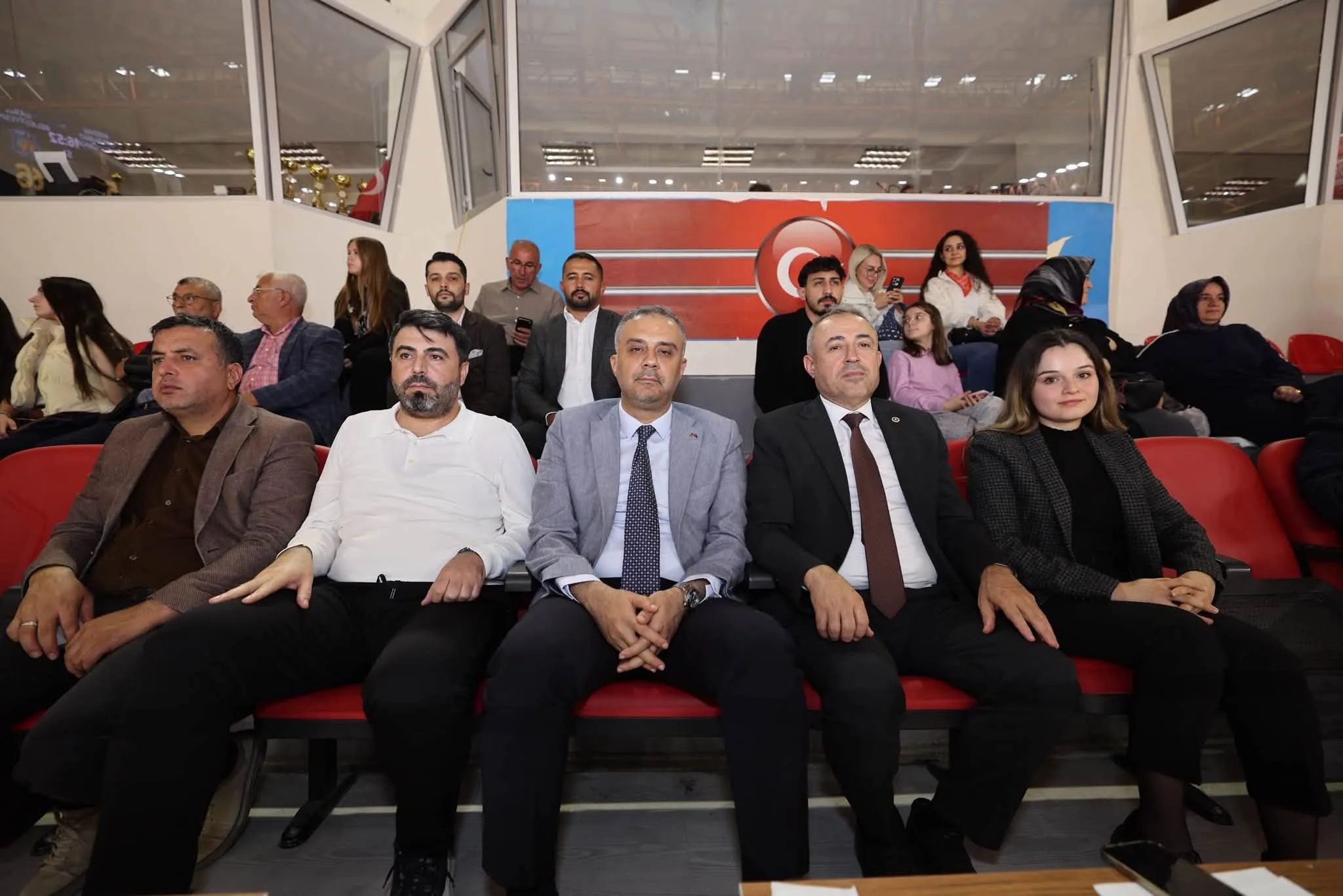 Efeler’e kötü başlangıç! Efeler’e kötü başlangıç!