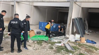 Kahramanmaraş'ta bir inşaat alanında 26 yaşındaki gencin cansız bedeni bulundu.