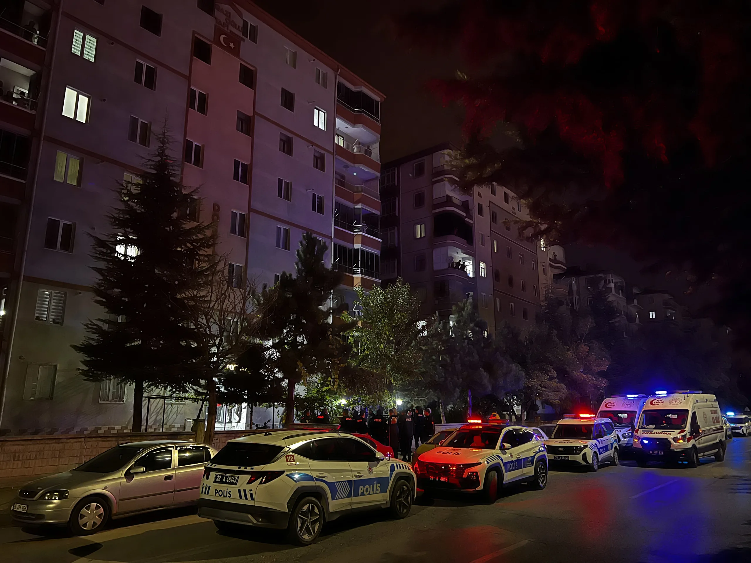 Kan donduran dehşet: babasını... Kan donduran dehşet: babasını...