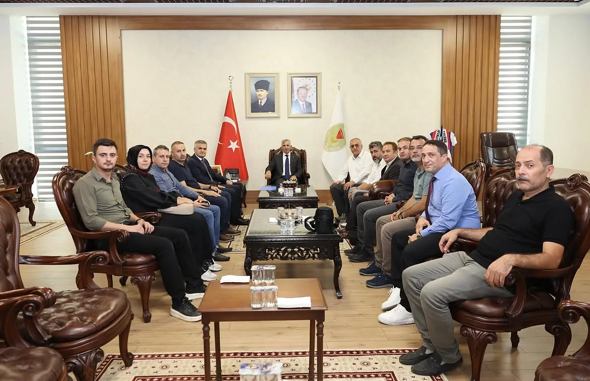 Kahramanmaraş’ta Şehit Öğrencilerin Ailelerine Anlamlı Kabul