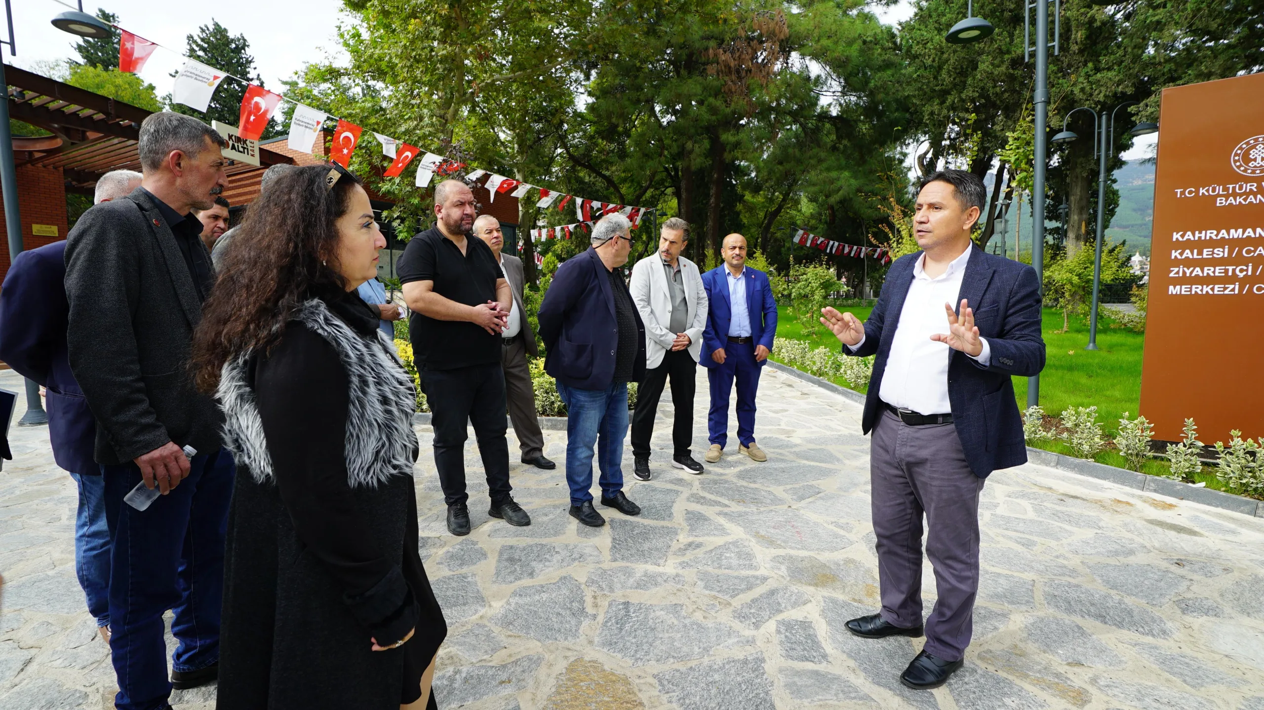 Kahramanmaraş kalesi’nde muhtarlarla tarih yolculuğu