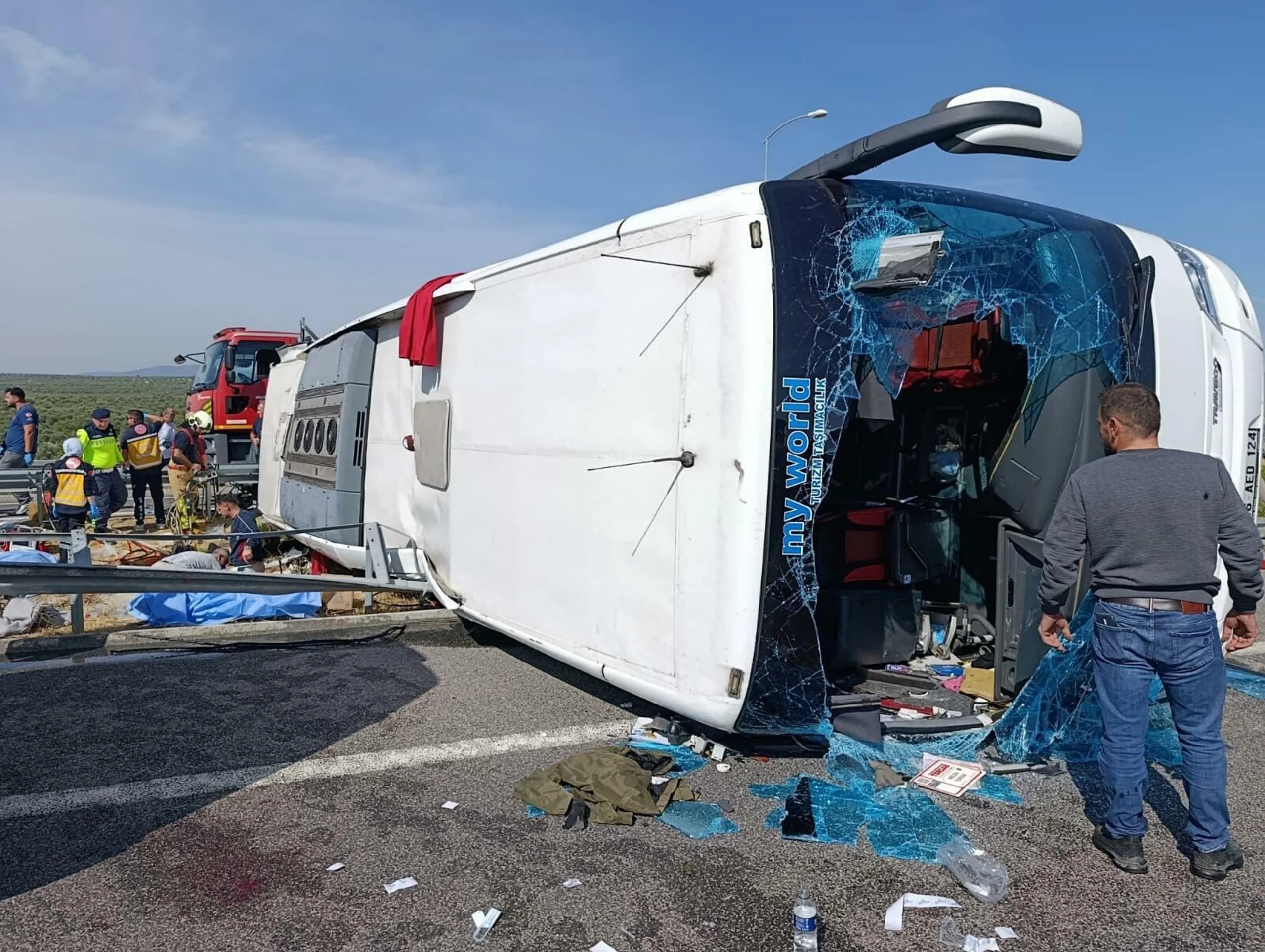 Otoyolda can pazarı: 11 ölü 27 yaralı