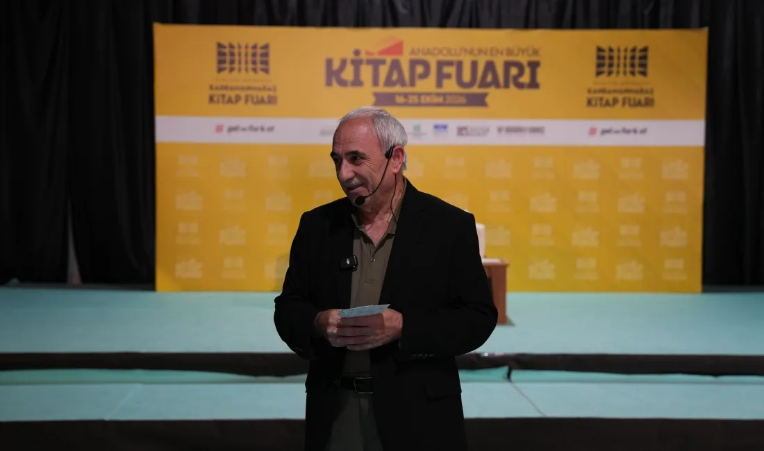 Usta Şair Nurullah Genç Kahramanmaraşlılarla Buluştu! Kahramanmaraş Büyükşehir Belediyesi’nin düzenlediği 11. Uluslararası Kahramanmaraş Kitap Fuarı’nın sekizinci