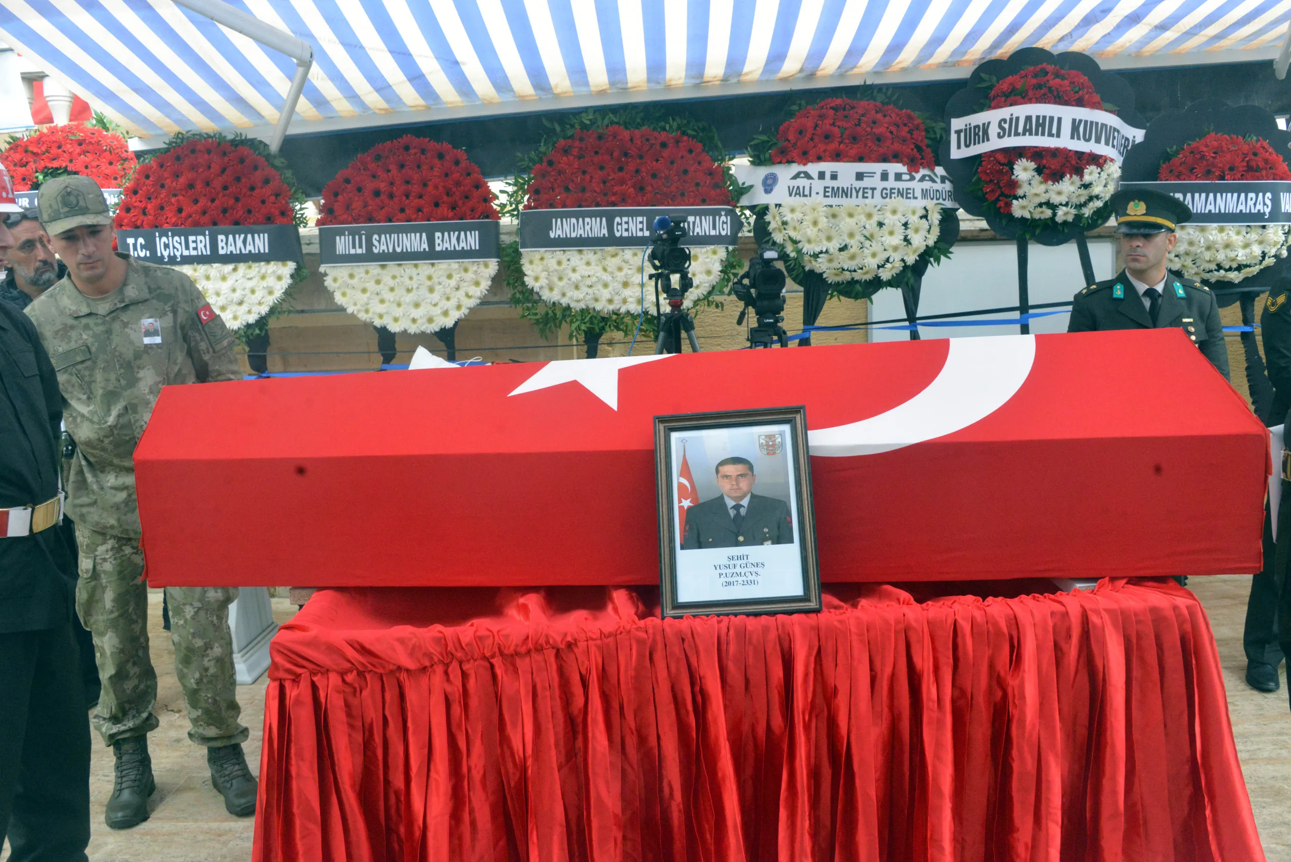 Kahramanmaraş şehidini ebediyete uğurladı!