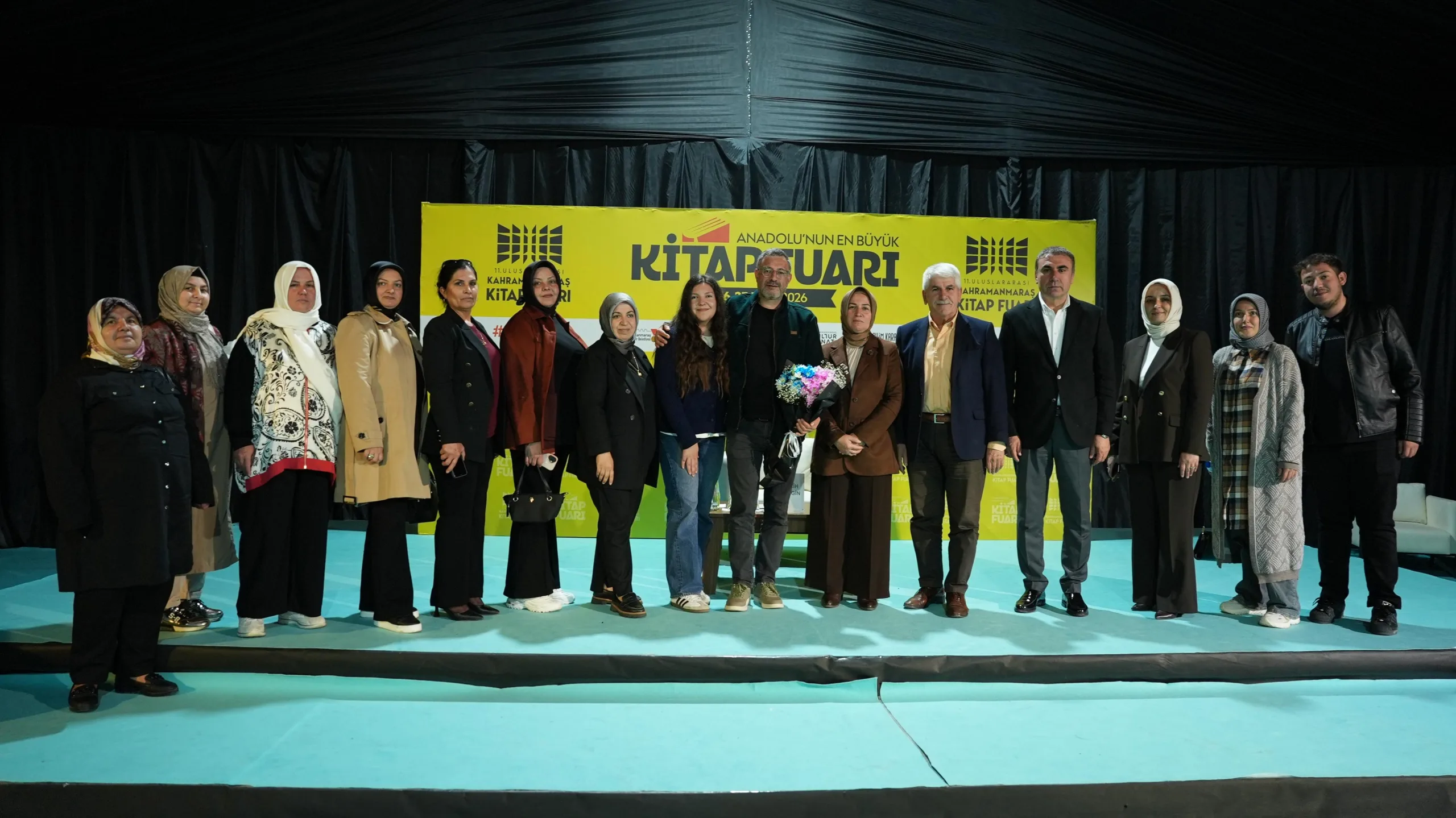 Kahramanmaraş Büyükşehir Belediyesi’nin ev sahipliğinde süren 11. Uluslararası Kitap Fuarı’na