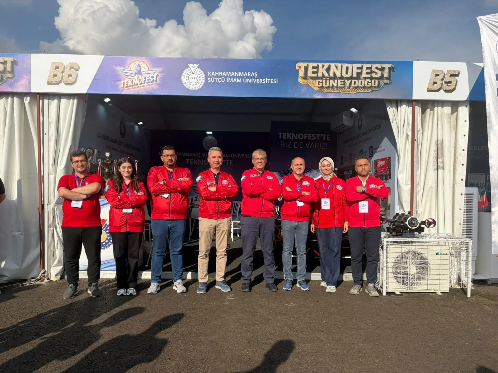 Şanlıurfa GAP Havalimanı’nda düzenlenen TEKNOFEST Güneydoğu kapsamında Kahramanmaraş Sütçü İmam