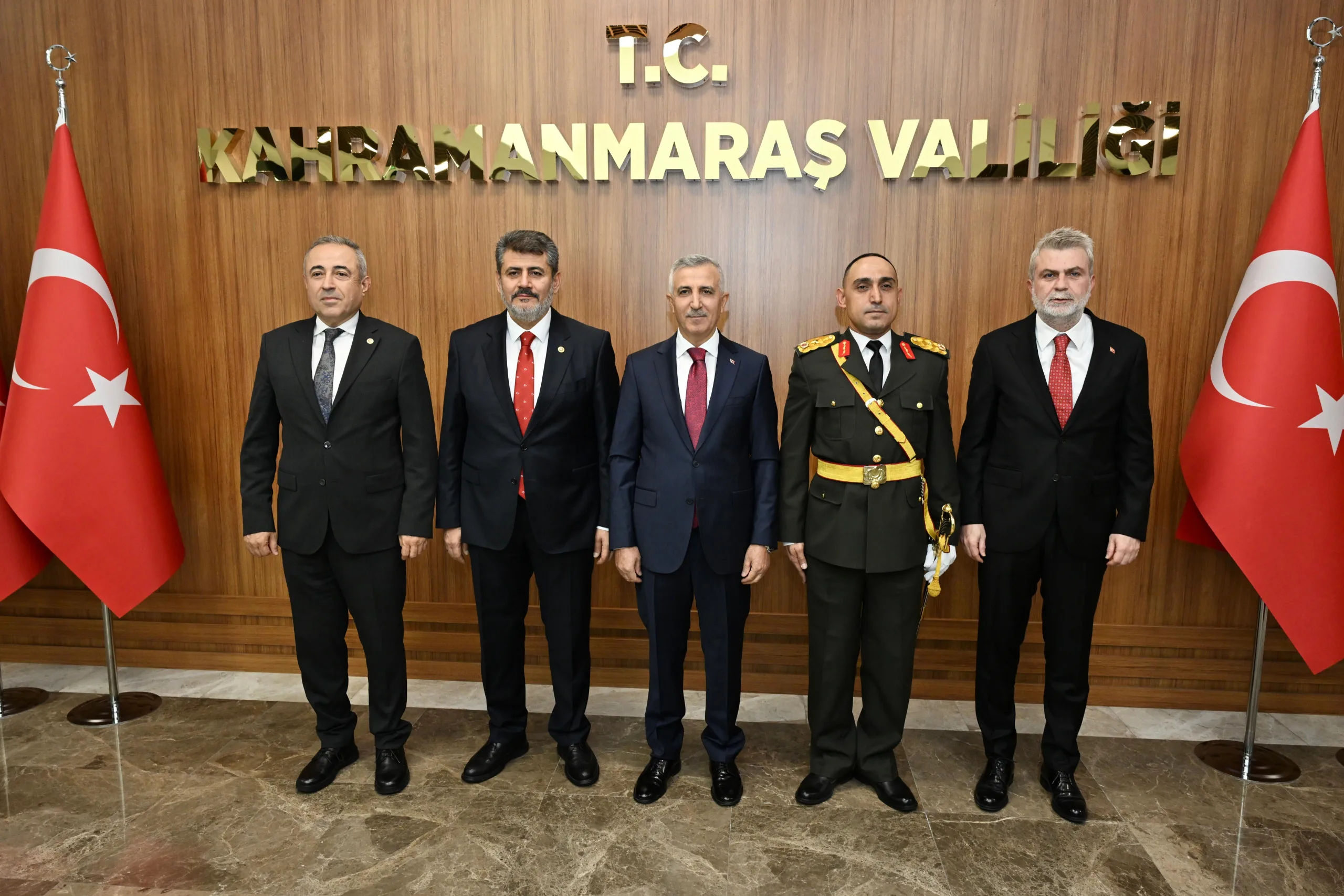 Valilikte 29 Ekim Tebrikleri Kabul Edildi!