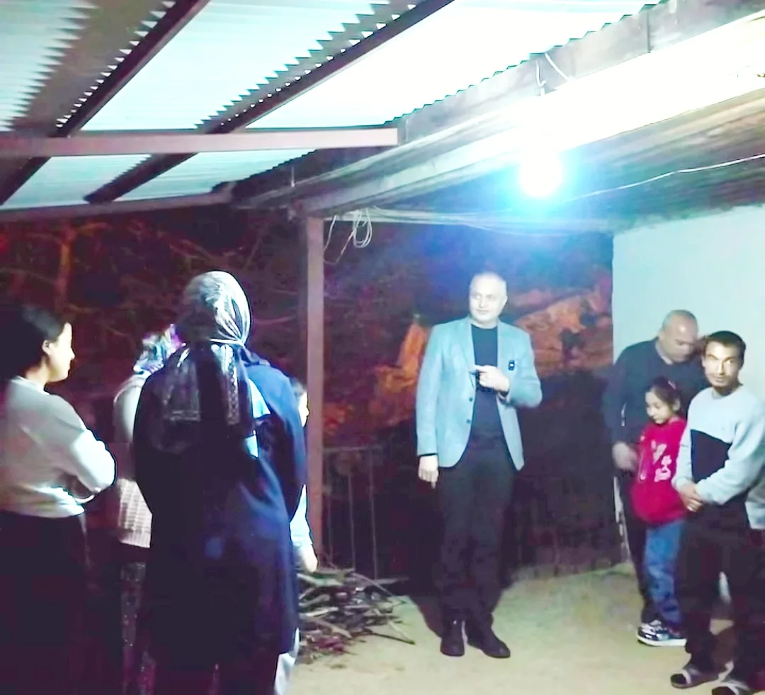 Andırın Belediyesi, Gökçeli Mahallesi’nde yaşayan yetim kardeşlerin talebi üzerine evlerine