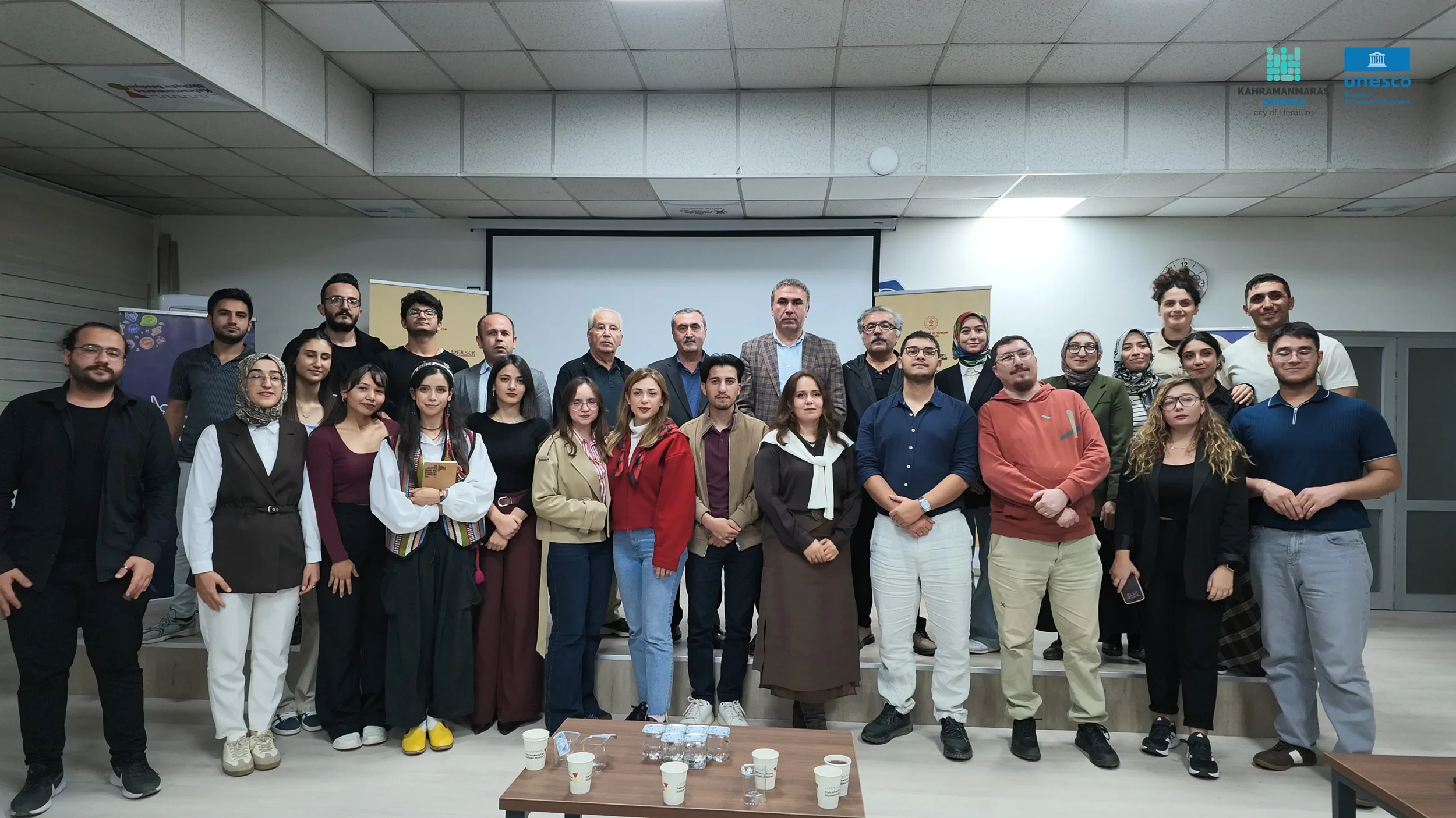 Geleceğin yazarlarına büyük destek