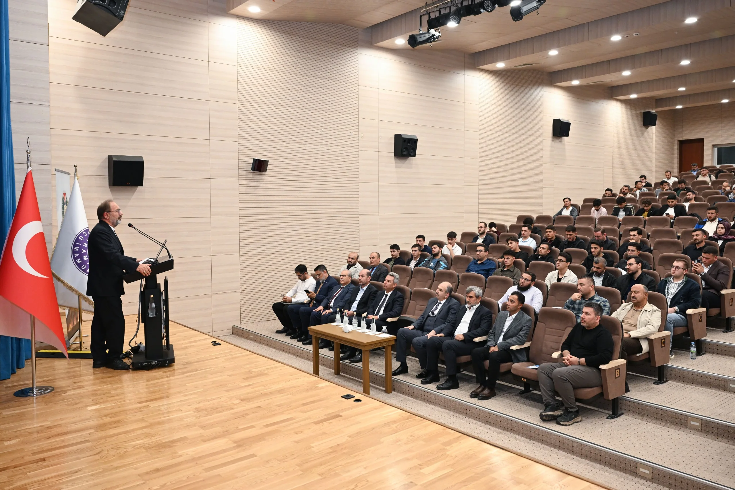 Ali erbaş’tan kahramanmaraş’ta bilgi ve bilinç konferansı!
