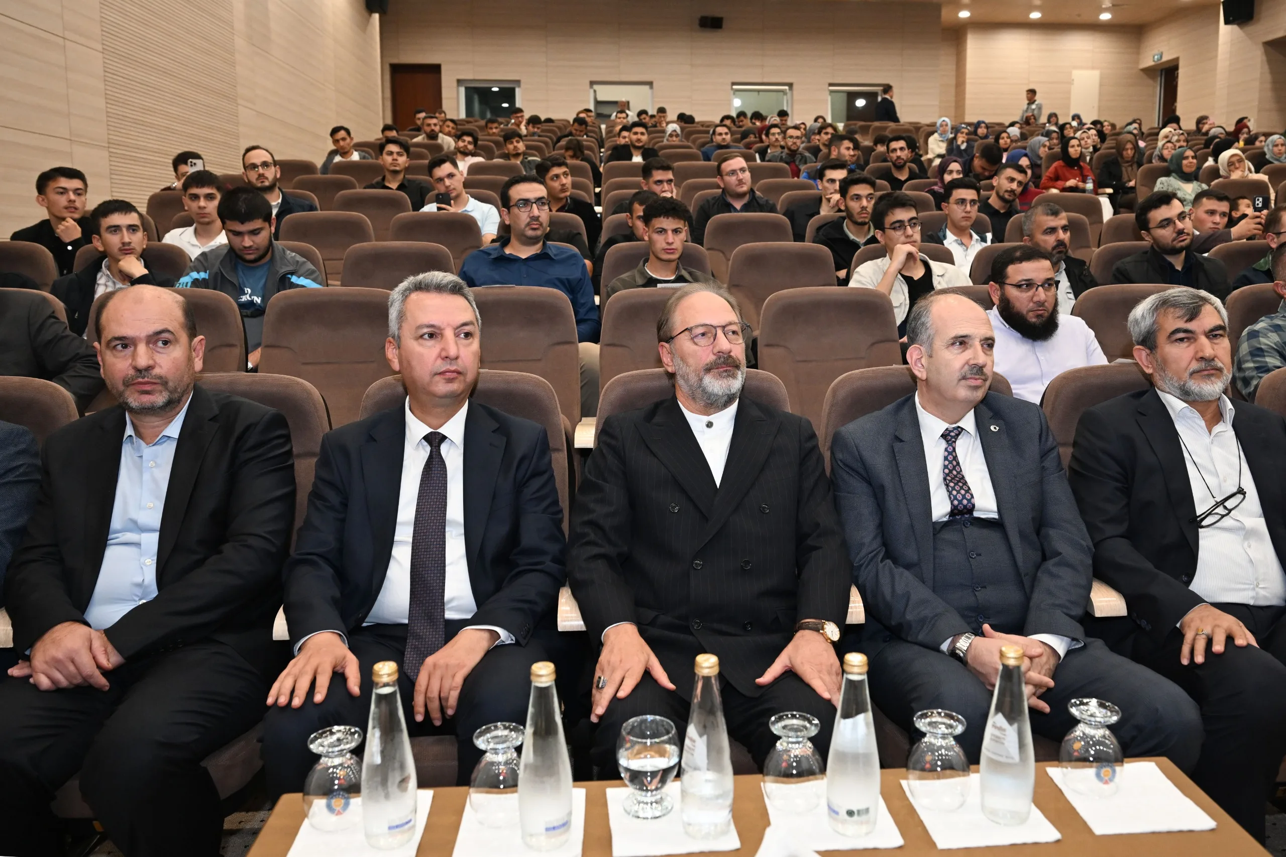 Ali erbaş’tan kahramanmaraş’ta bilgi ve bilinç konferansı!