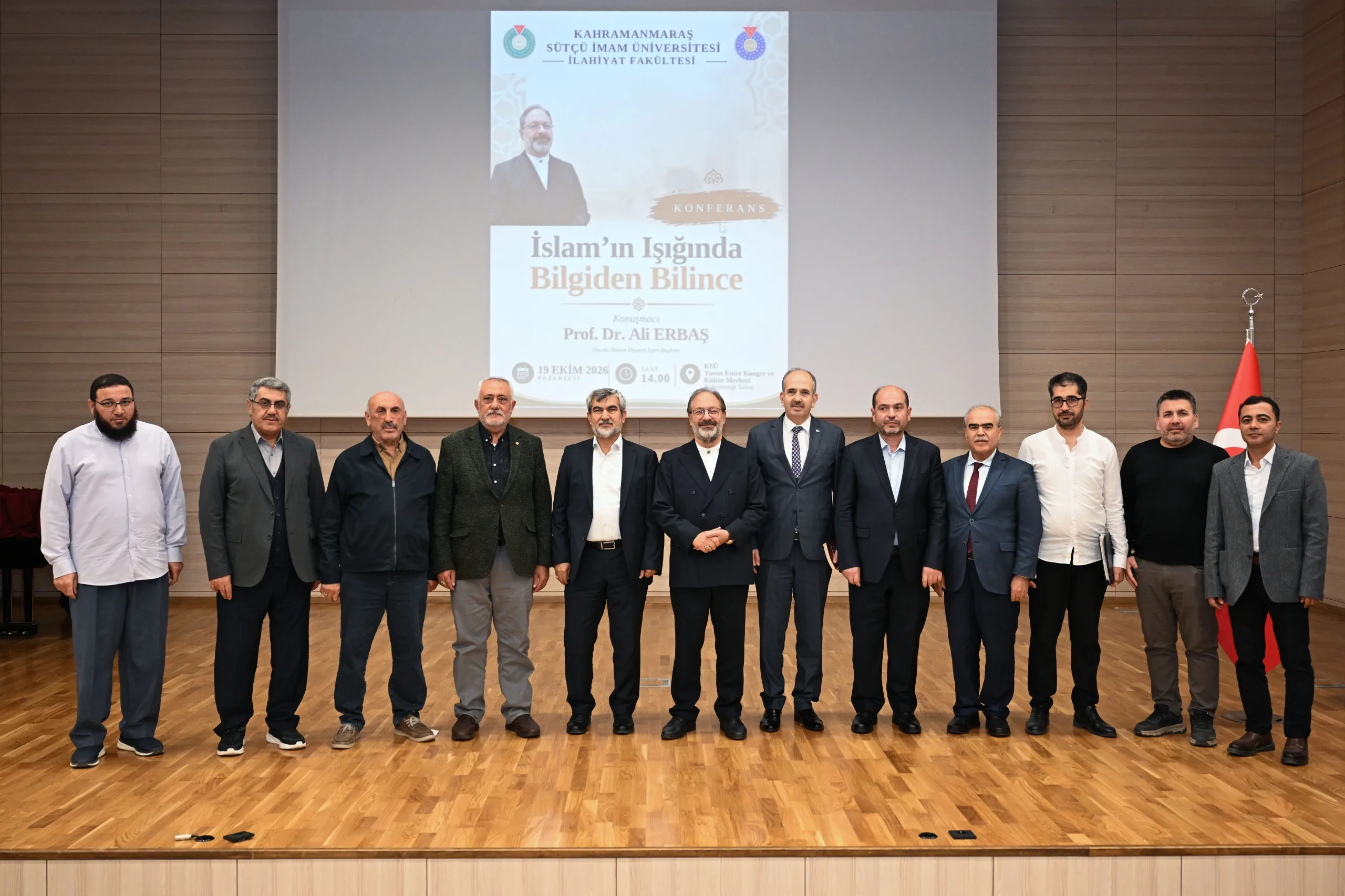 Kahramanmaraş Sütçü İmam Üniversitesi’nde gerçekleştirilen konferansta konuşan eski Diyanet İşleri
