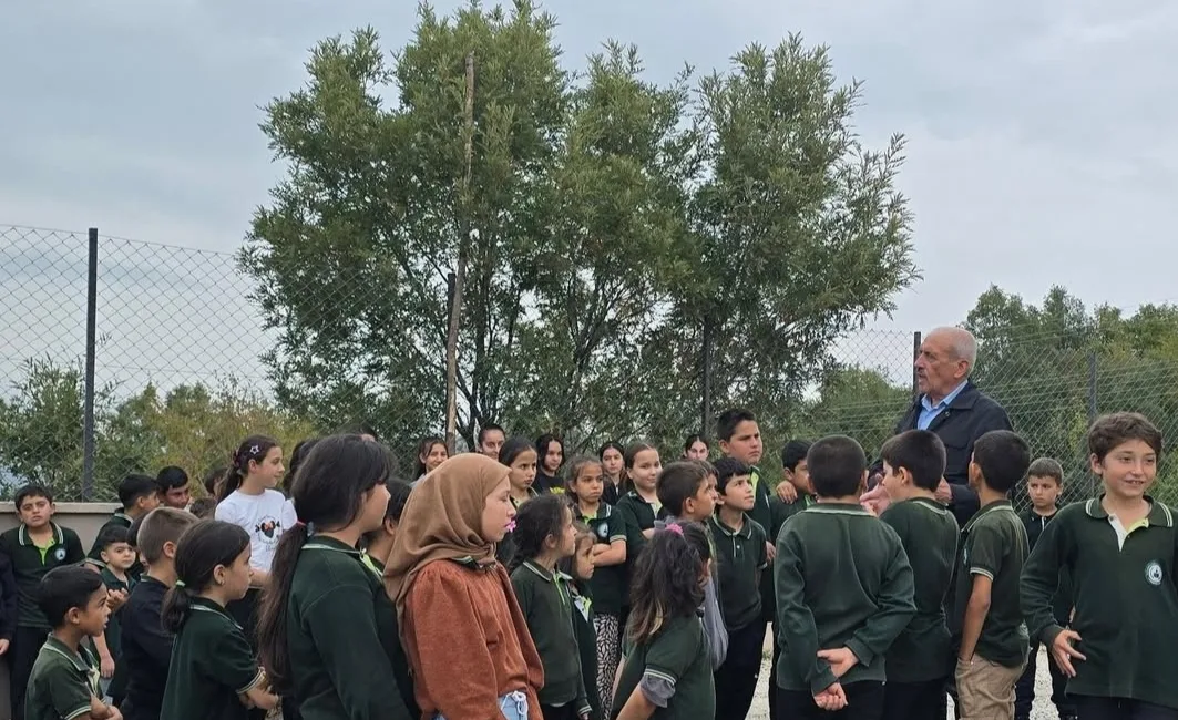 Andırın’da okullarda afet bilinci! Kahramanmaraş’ın andırın ilçesindeki boğazören i̇lk ve ortaokulu, afet bilincini artırmak