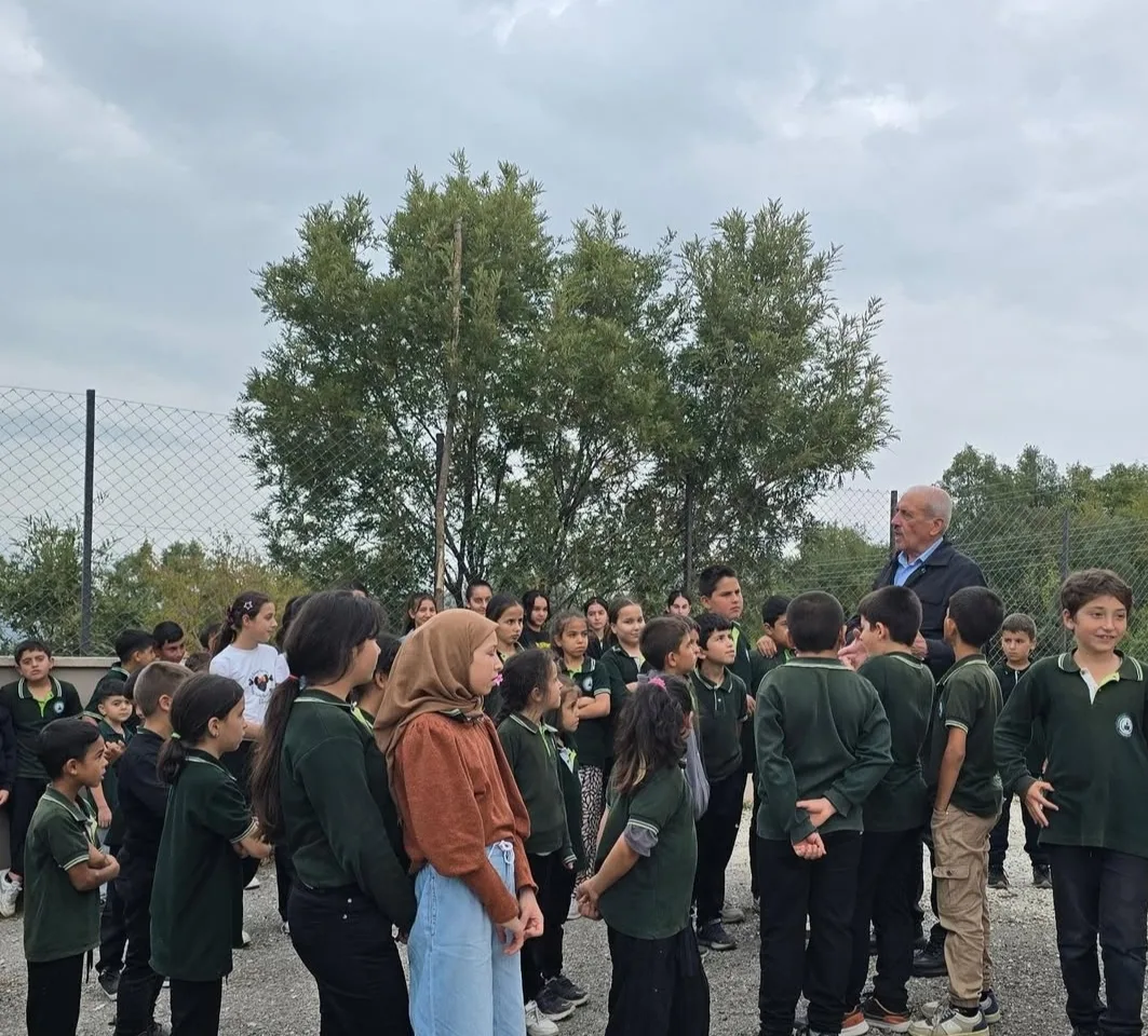 Kahramanmaraş’ın Andırın ilçesindeki Boğazören İlk ve Ortaokulu, afet bilincini artırmak