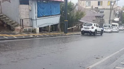 Kahramanmaraş’ın Andırın ilçesinde etkili olan şiddetli sağanak ve Akifiye Mahallesi'nde
