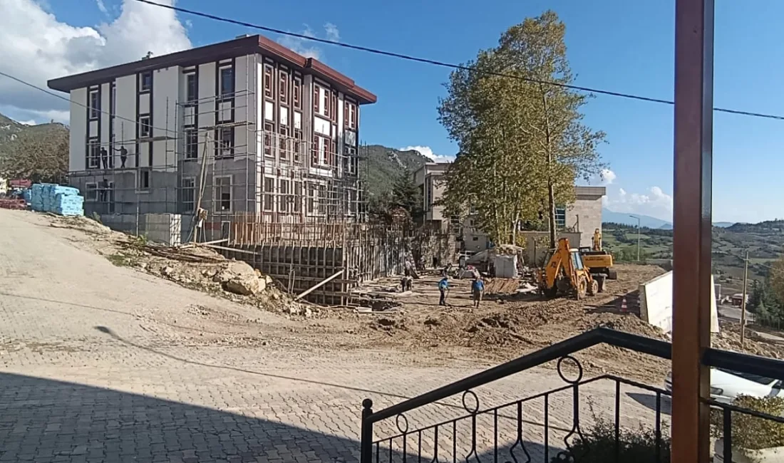 Kahramanmaraş’ın Andırın ilçesinde modern imkânlarla donatılan yeni Emniyet Müdürlüğü binasında