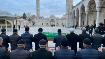 Kahramanmaraş’ın Afşin ilçesinde metruk bir binadan düşerek ağır yaralanan 15