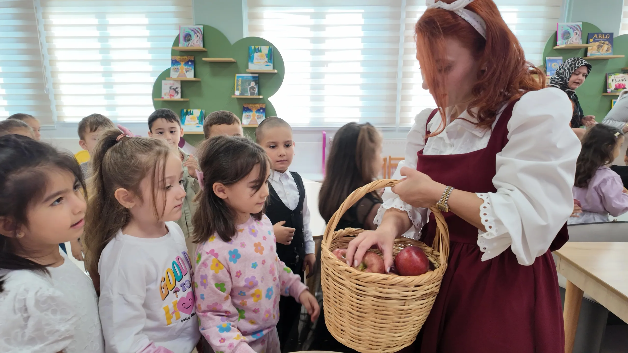 Unesco edebiyat şehrinde çocuklar kitaplarla buluştu!