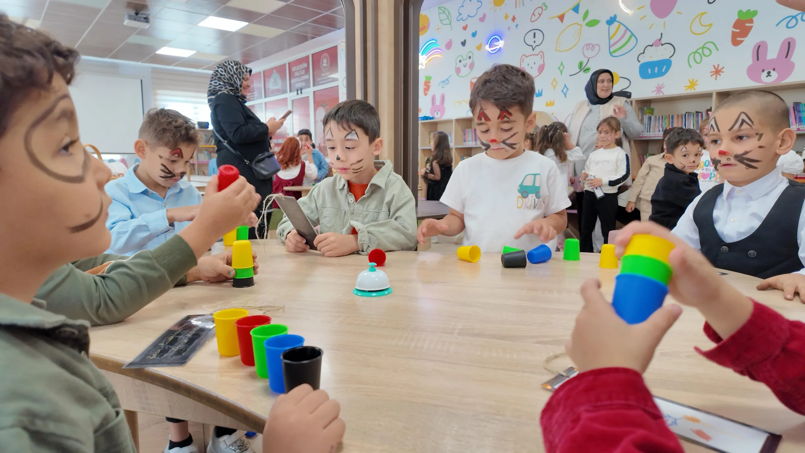 Unesco edebiyat şehrinde çocuklar kitaplarla buluştu!