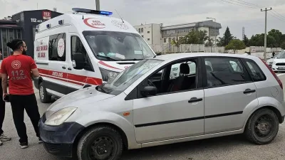 Kahramanmaraş’ın Dulkadiroğlu ilçesinde otomobil ile ambulansın çarpışması sonucu meydana gelen