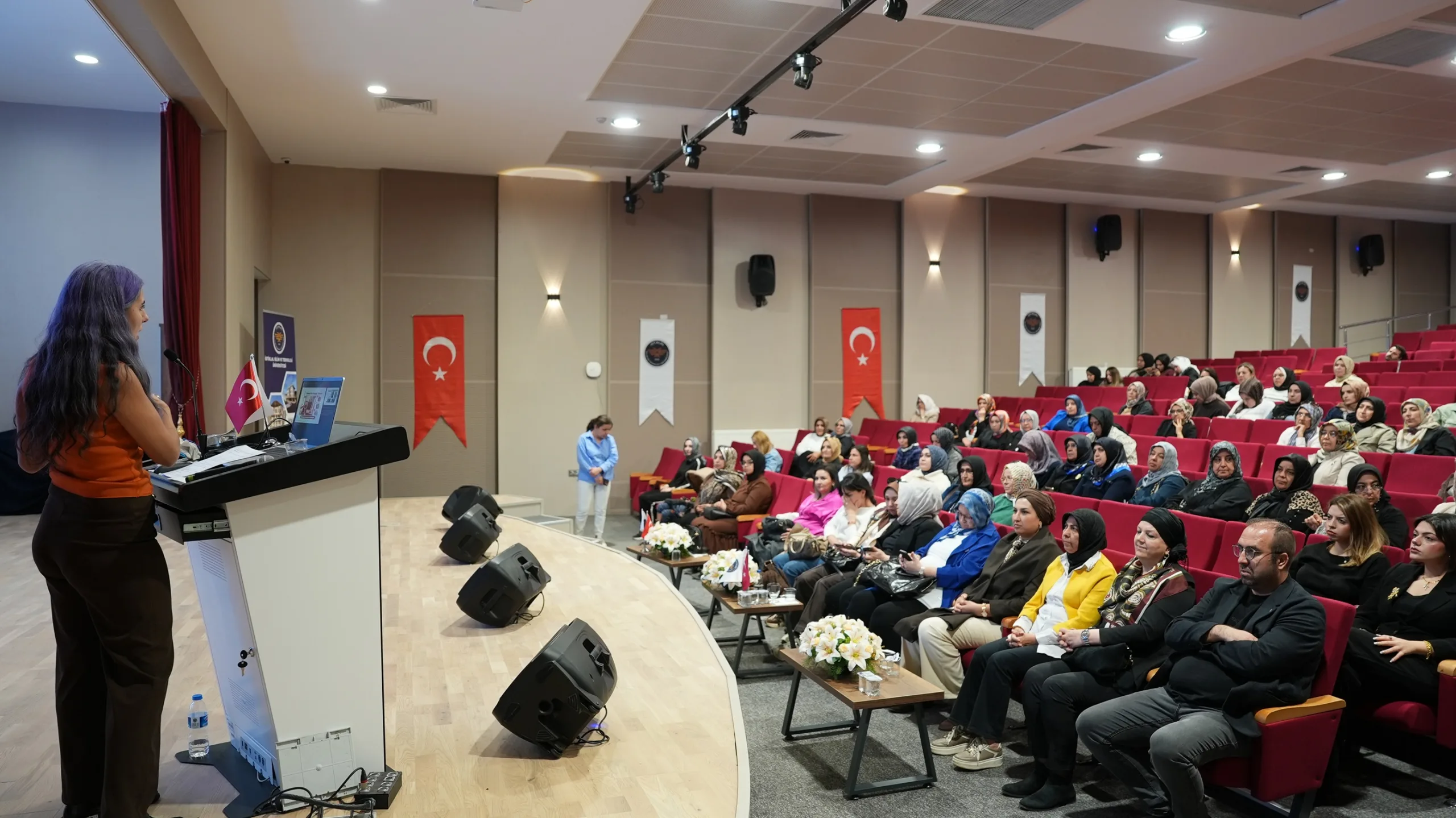 Büyükşehir’den kadın üreticilere kapsamlı girişimcilik eğitimi!