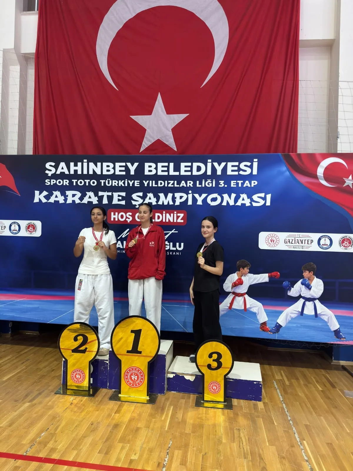 Kahramanmaraşlı genç karatecilerimizden türkiye dereceleri! Kahramanmaraşlı genç karatecilerimizden türkiye dereceleri!